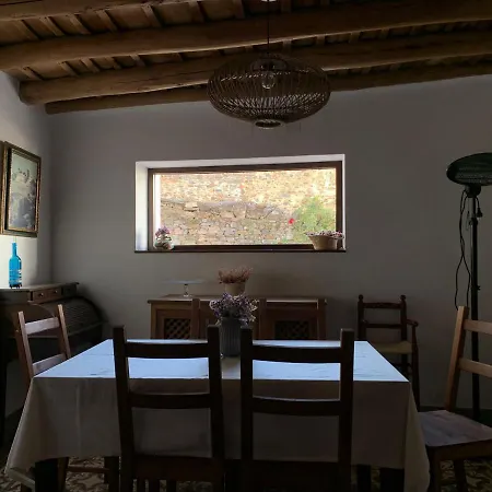 La Casa De La Iglesia La Umbria (Huelva)