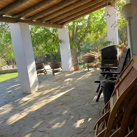 Holiday home La Casa De La Iglesia *